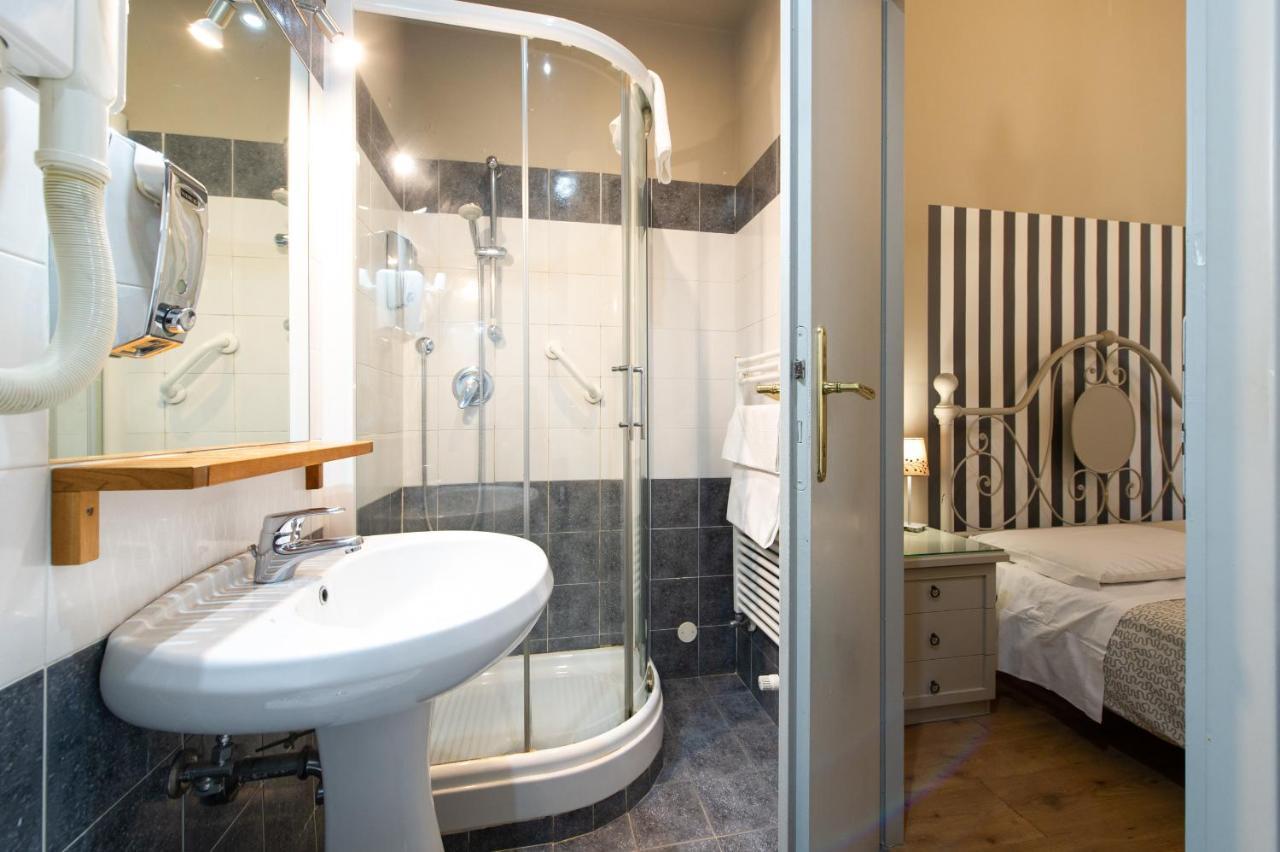 Residenza Ottaviani Roma Hotel Luaran gambar
